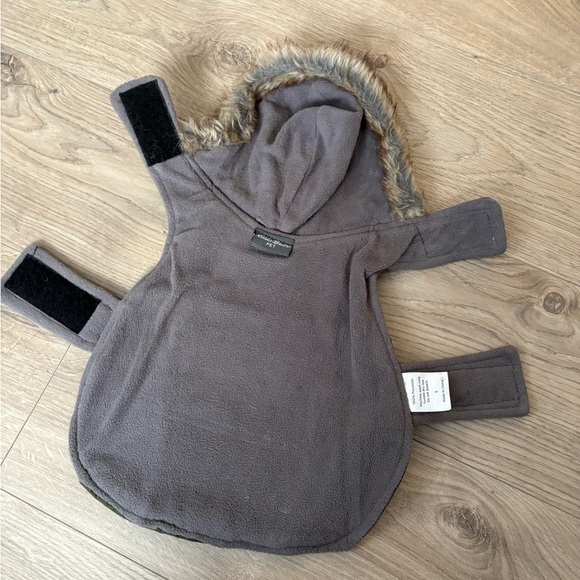 Eddie Bauer Green Quilted Pet Coat with Hood Size Small - Picture 4 of 5